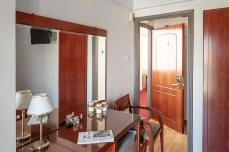 Attalos Hotel - Image 58