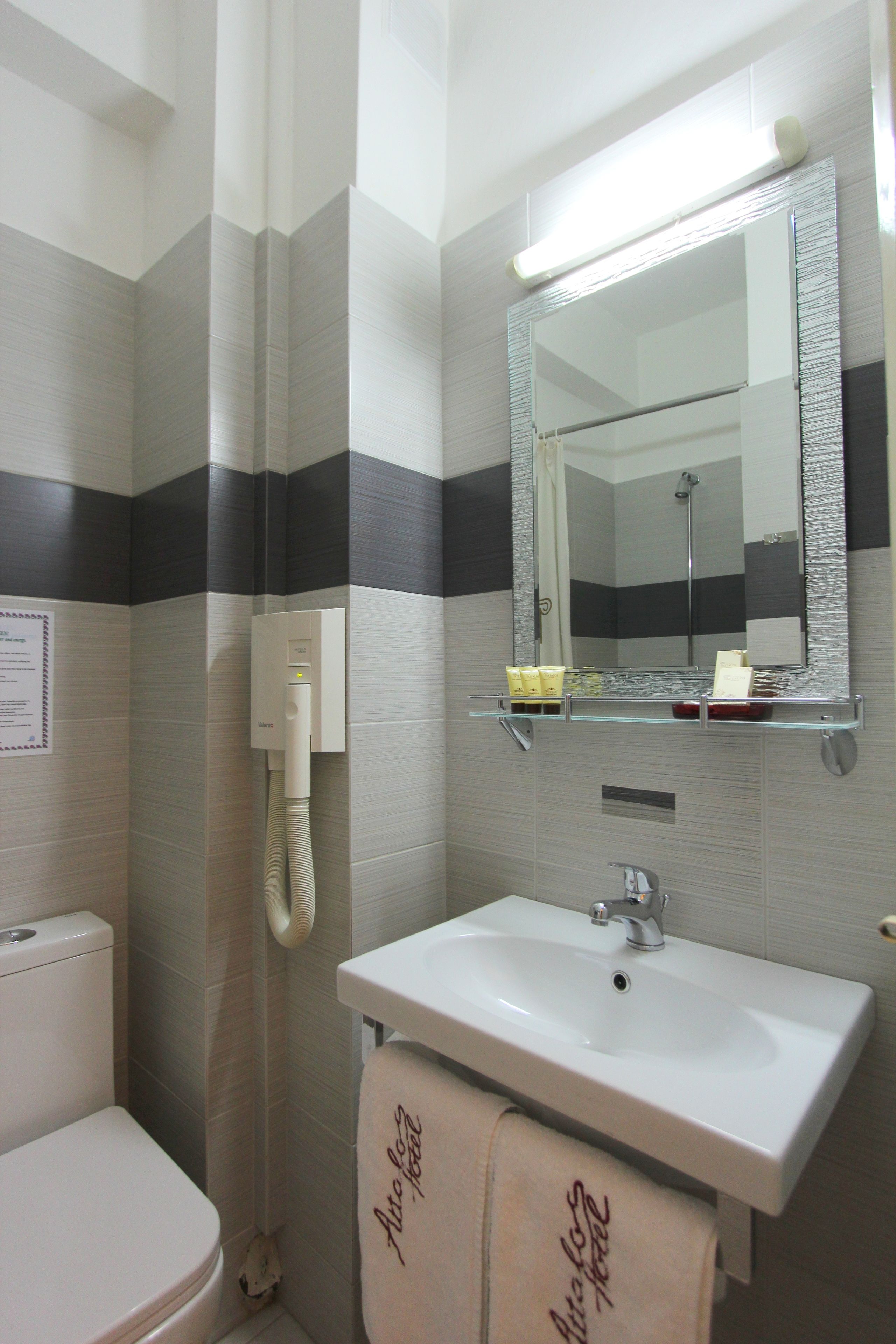 Photo - Attalos Hotel