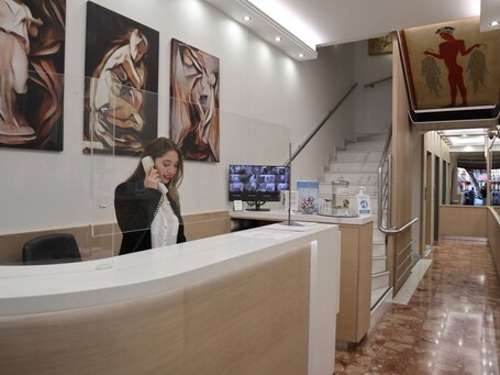 Attalos Hotel - Image 1