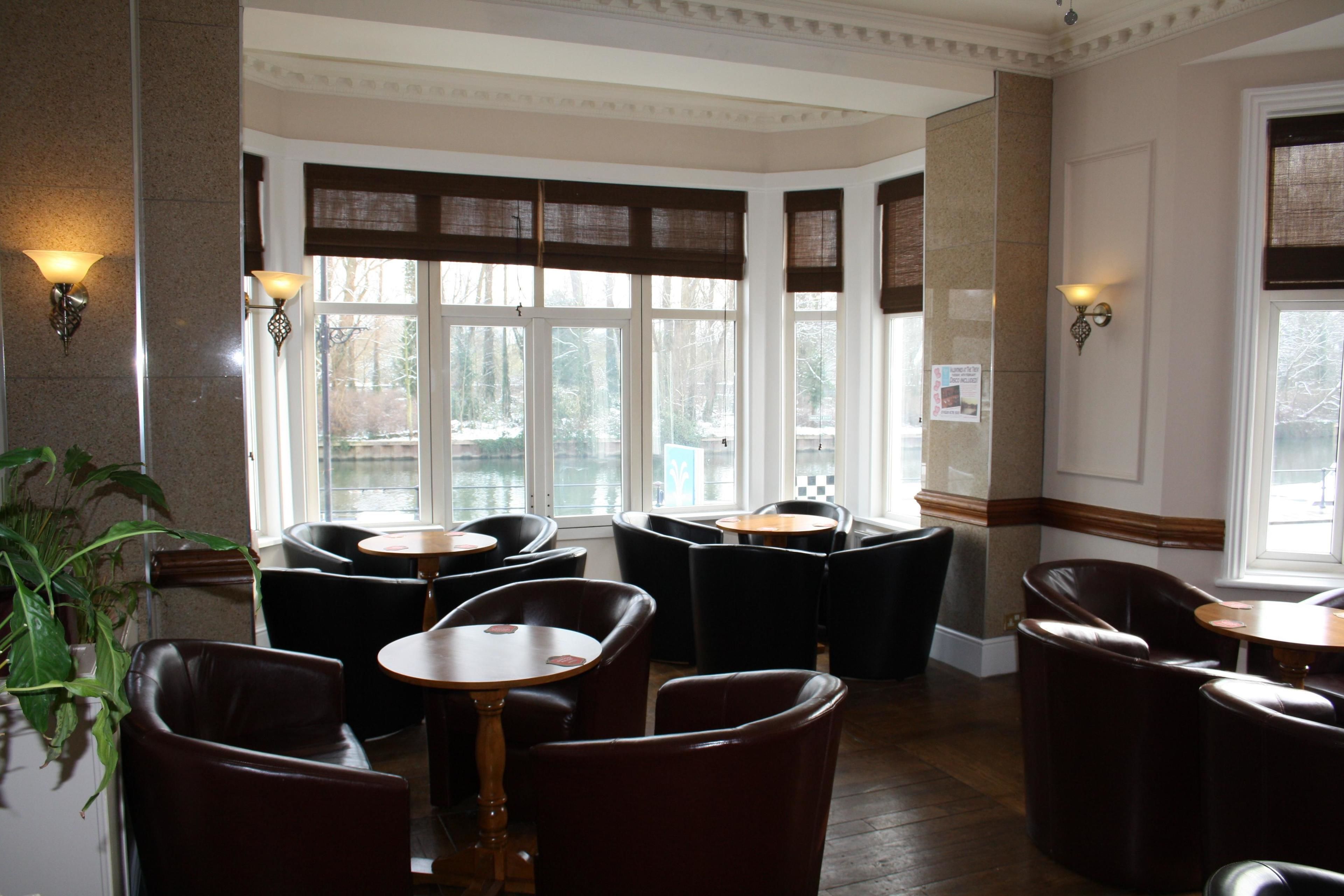 Foto - Uno Thames Hotel