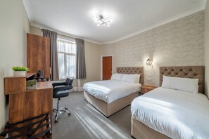 家庭房 | 1 多间卧室、办公桌、熨斗/熨衣板、免费 WiFi