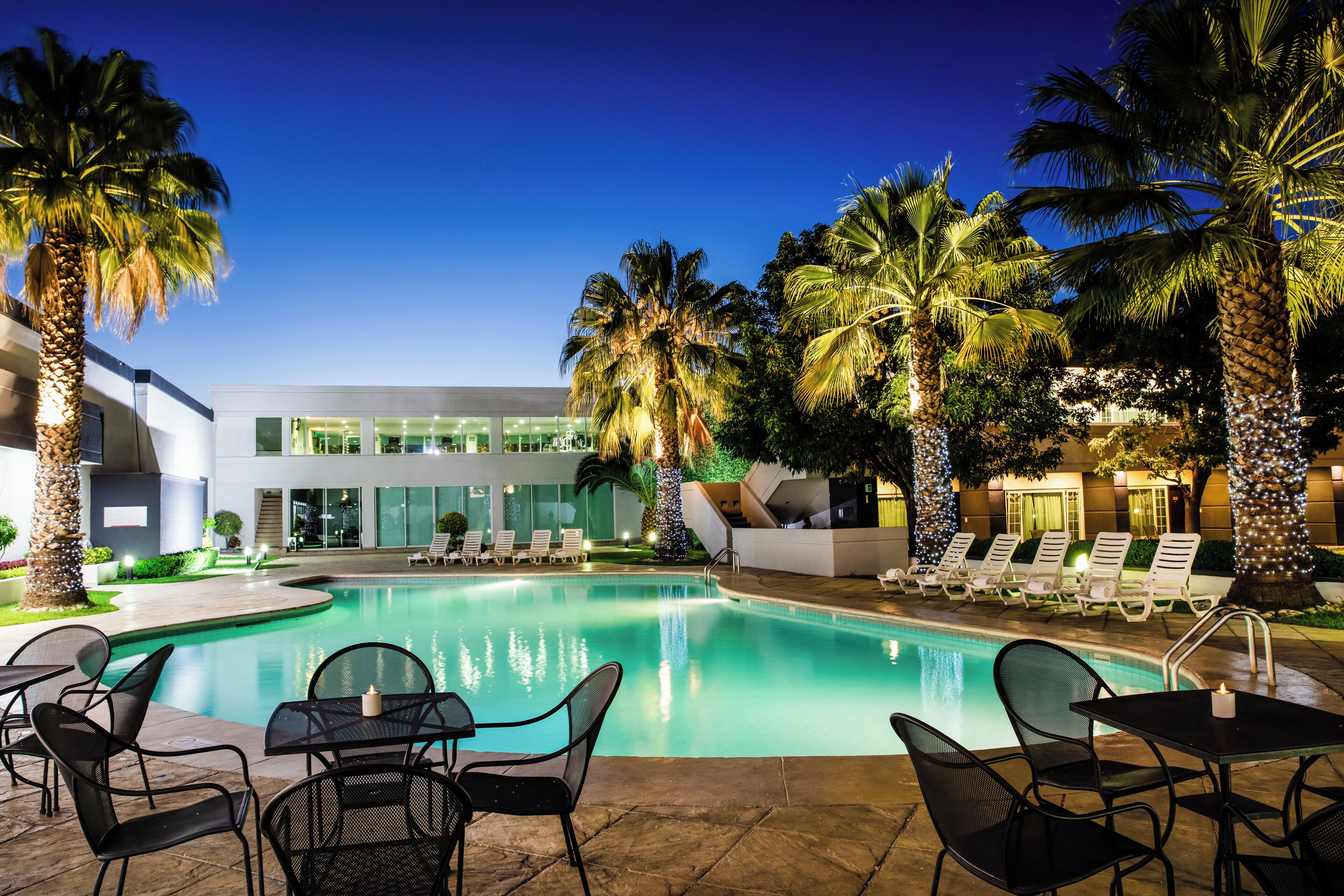 Alberca al aire libre 