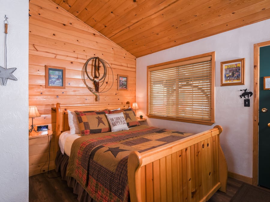 Standard Cabin, 1 Queen Bed, Non Smoking (True West) | Individually furnished, desk, laptop workspace, iron/ironing board