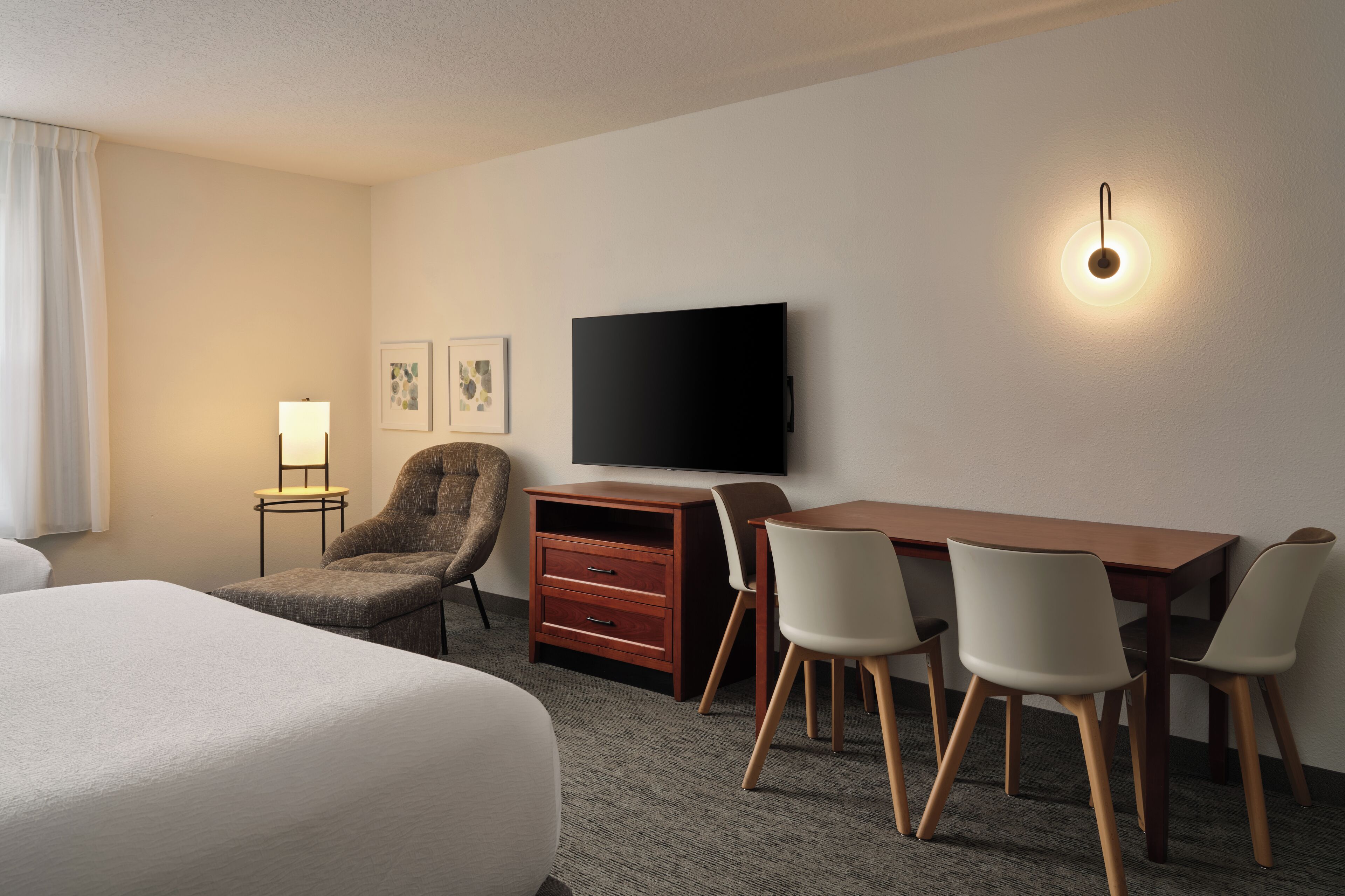 Studio, 2 Queen Beds | Pillow-top beds, in-room safe, desk, blackout curtains