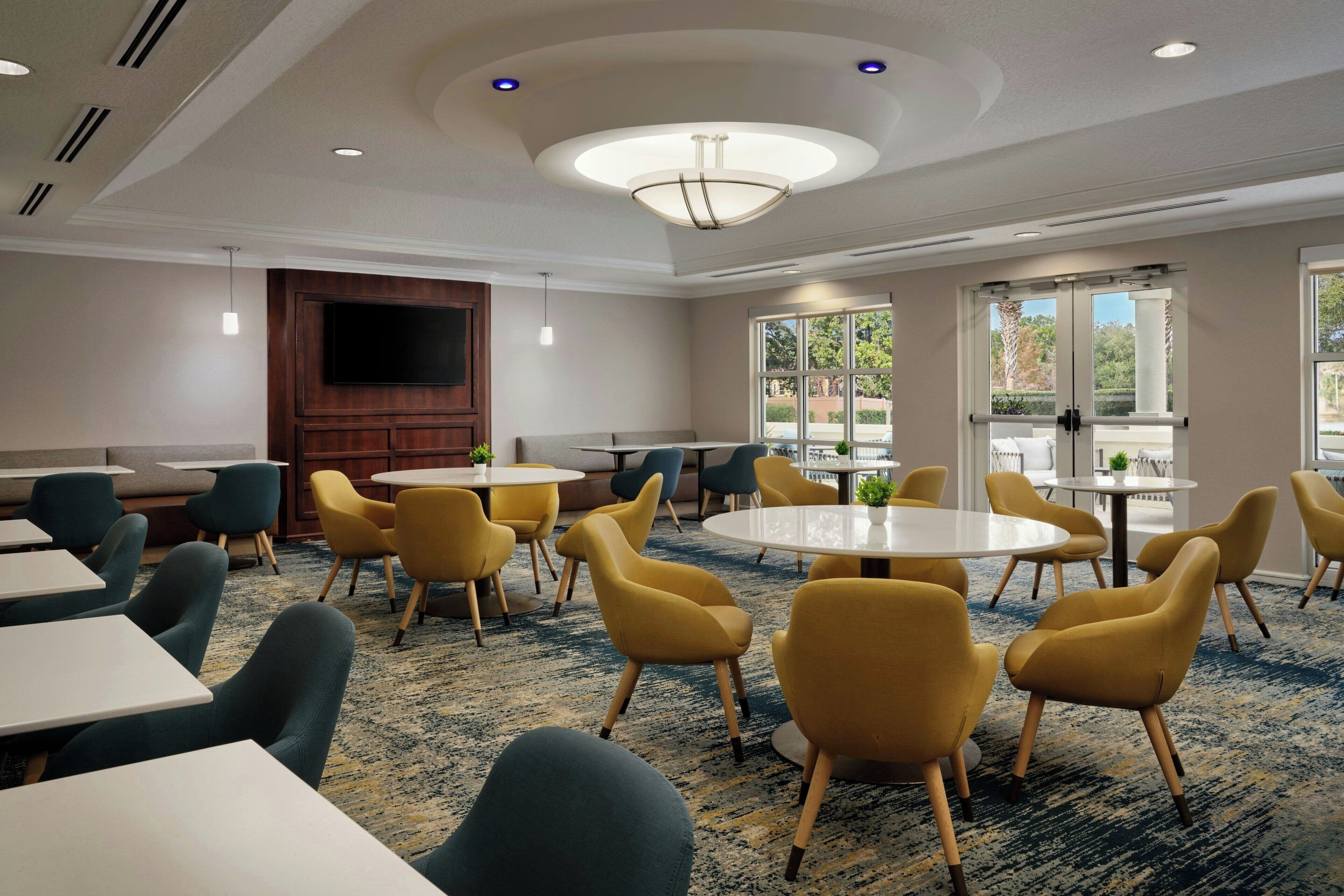 Café da manhã continental grátis todos os dias