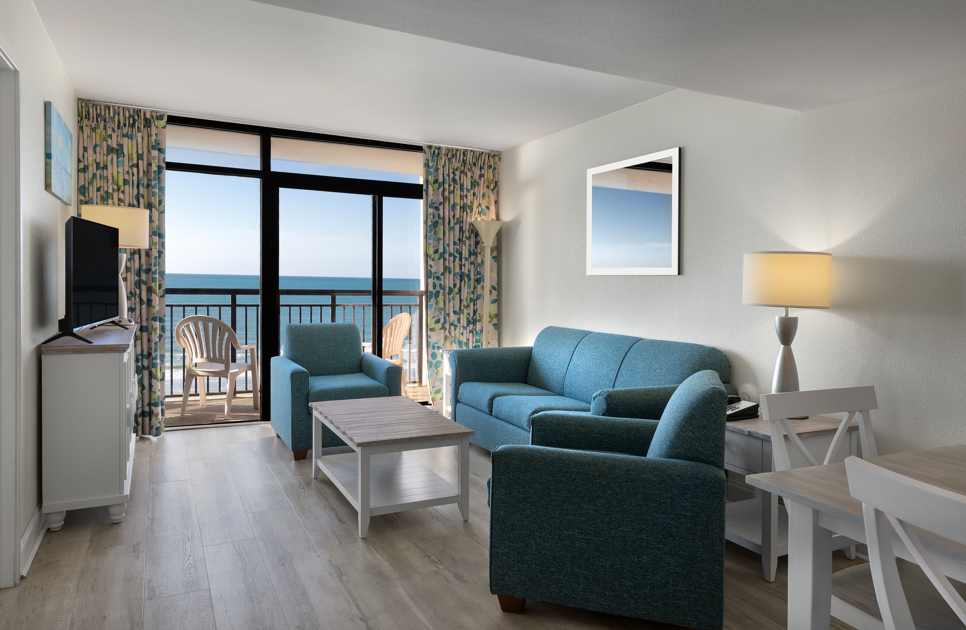 Appartamento, 2 camere da letto | Area soggiorno | TV a schermo piatto