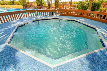 Beach Cove Resort - Image 51