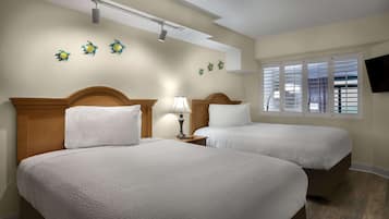 Caja de seguridad en la habitación y cortinas blackout