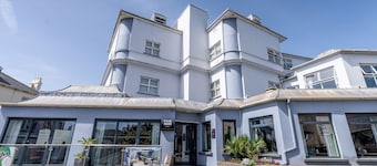 The Inn Boutique