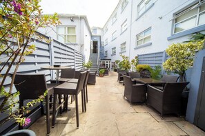 Breakfast, lunch and dinner served - The Inn Boutique (St. Helier)