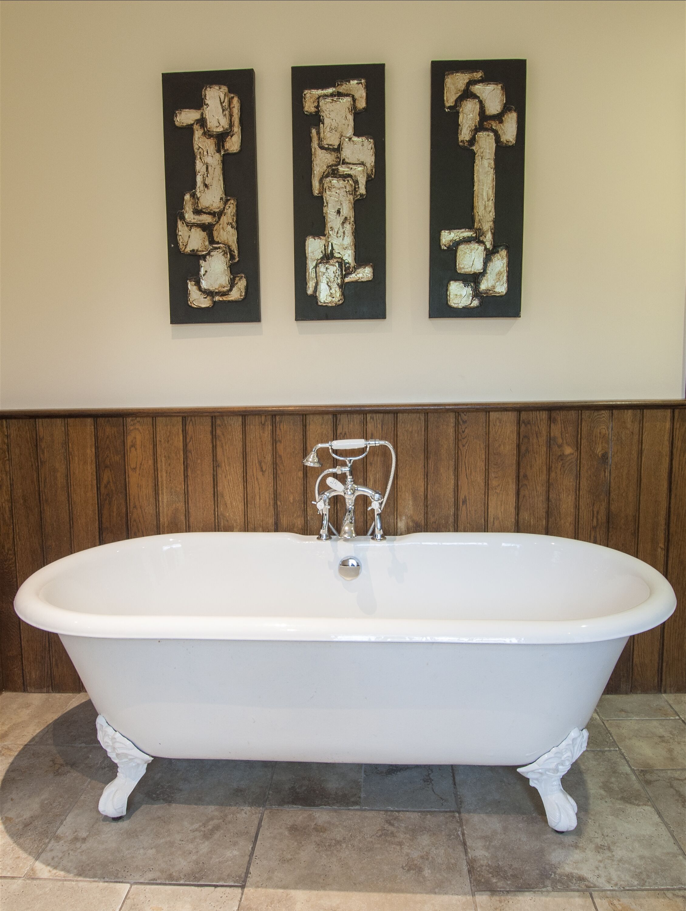 honeymoon suite, 1 king bed | bathroom | eco-friendly toiletries, hair dryer, towels