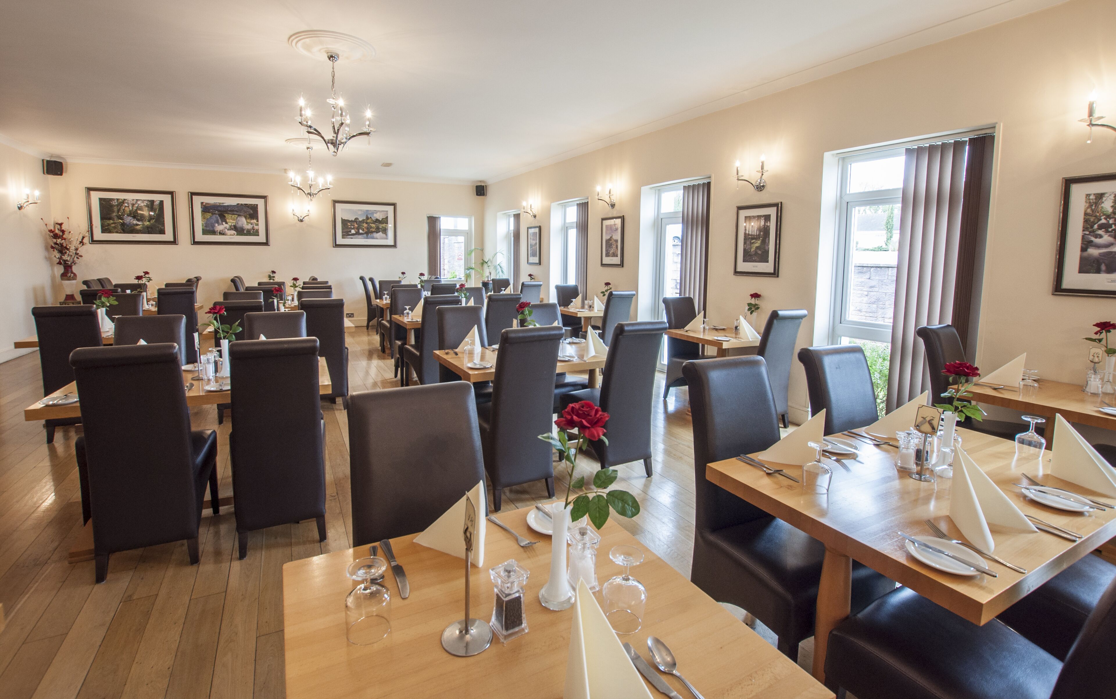 Breakfast and dinner served, Regional cuisine