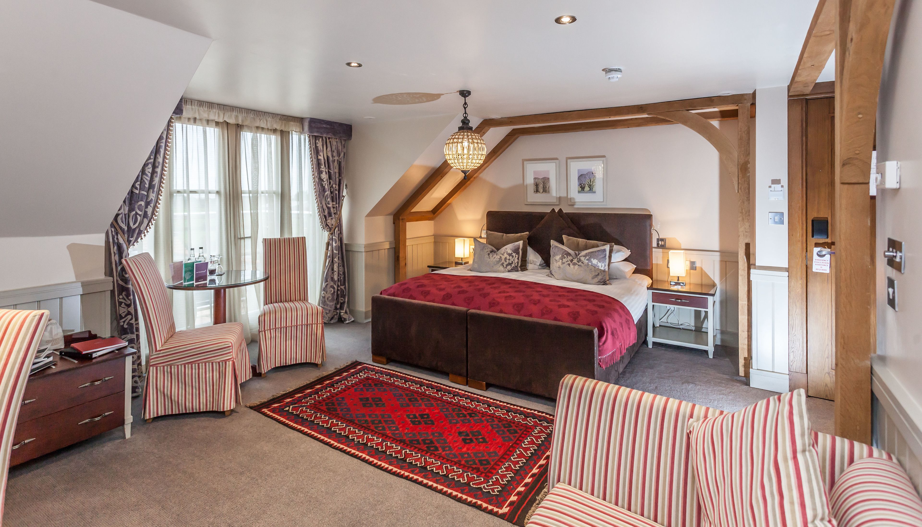 Junior Studio Suite, Non Smoking, Ensuite | In-room safe, desk, blackout curtains, iron/ironing board