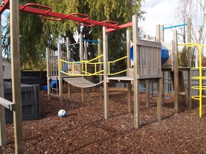 Aire de jeux - extérieure