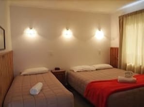 Apartment, 2 Bedrooms | Iron/ironing board, free WiFi, bed sheets - Airport Lodge Motel (Christchurch)