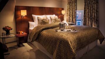 Junior-Suite | Hochwertige Bettwaren, Daunenbettdecken, Minibar, Zimmersafe