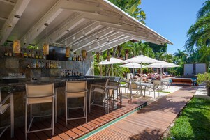 Bar-cafetería