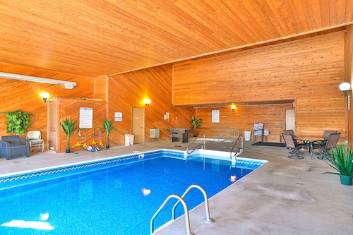 Amerivu Inn And Suites New Richmond