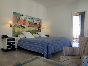 Double Room, 1 King Bed, Balcony, City View