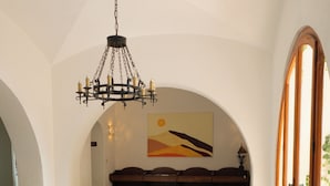 Interior detail - Hotel Carasco (Lipari)