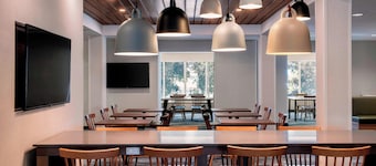 Fairfield Inn and Suites by Marriott Kelowna