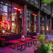 DoubleTree by Hilton Manchester - Piccadilly