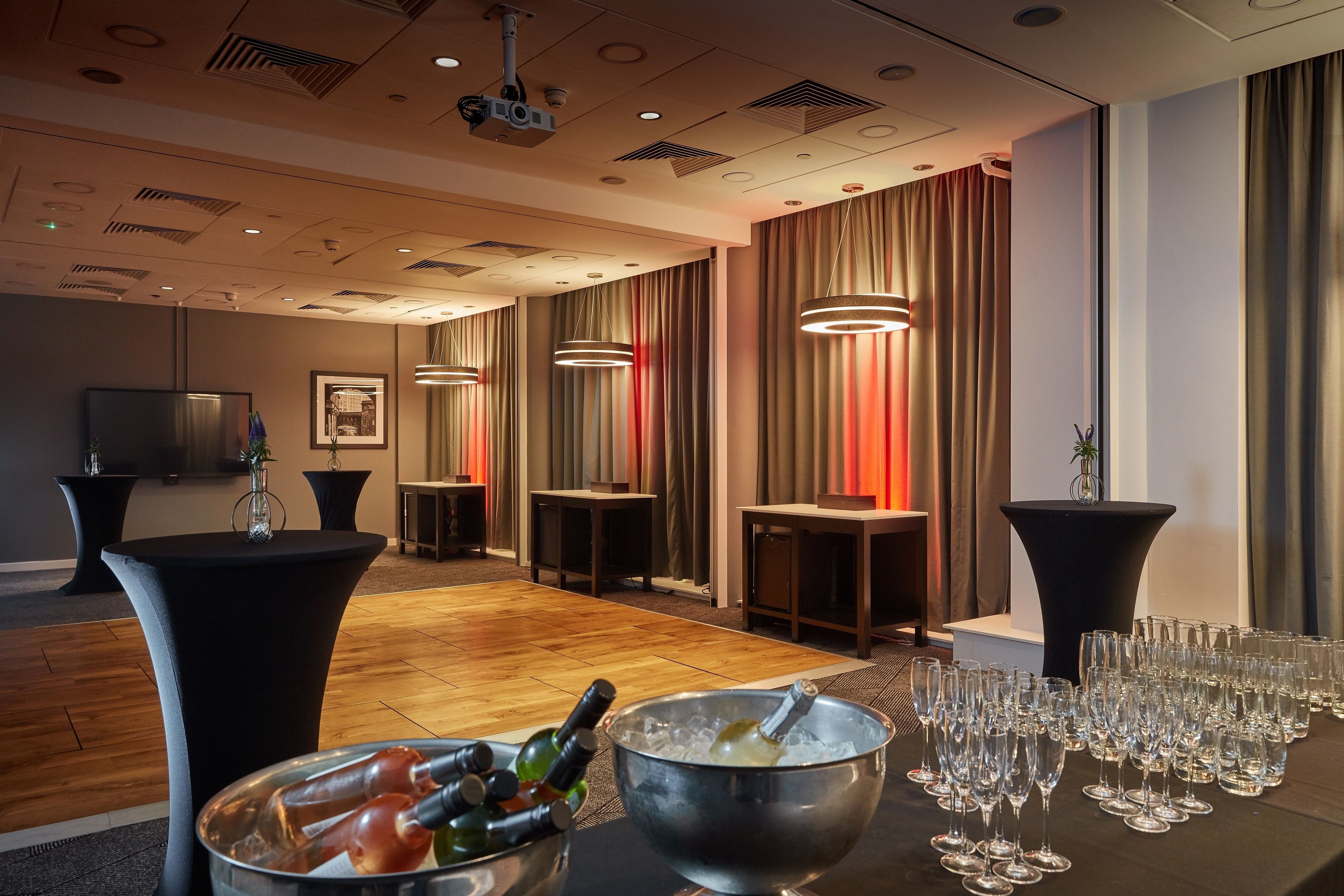 Foto - DoubleTree by Hilton Manchester - Piccadilly