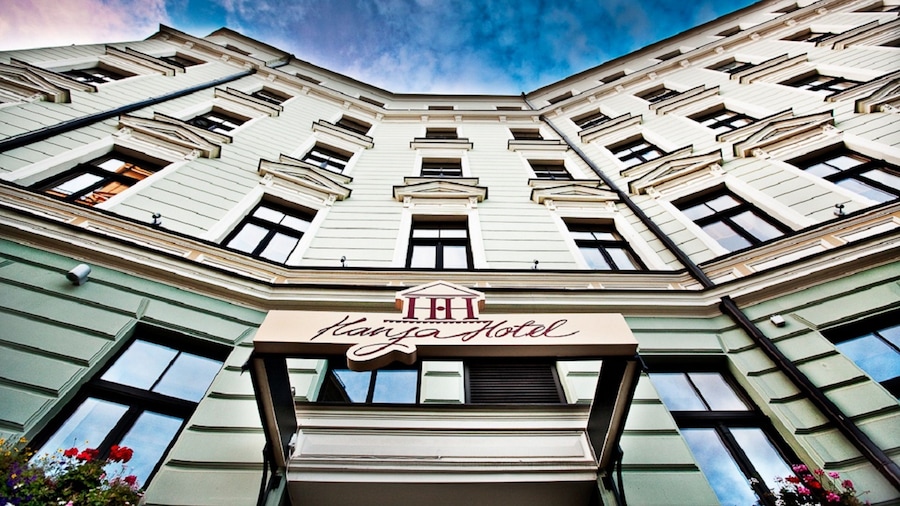 Hanza Hotel