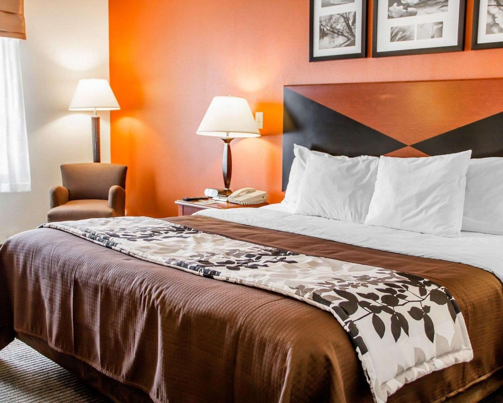 In-room safe, desk, iron/ironing board, free cribs/infant beds