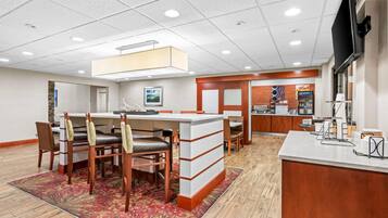 Gratis frukostbuffé varje dag