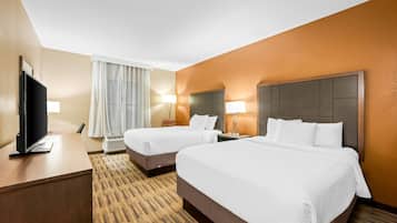 Habitación, 2 camas Queen size, para no fumadores | Ropa de cama de alta calidad y escritorio