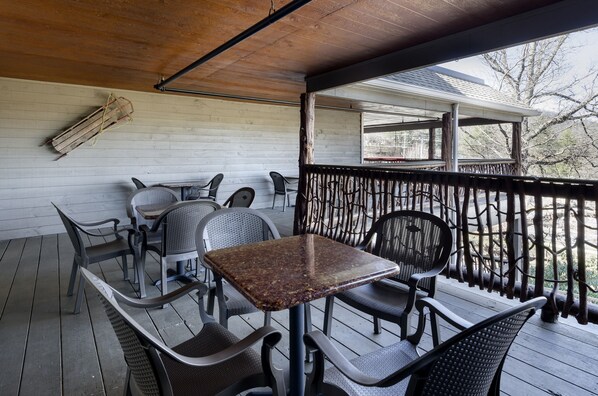 Sundeck