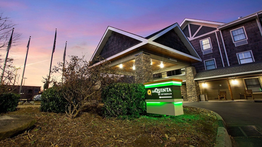 La Quinta Inn & Suites by Wyndham Boone University