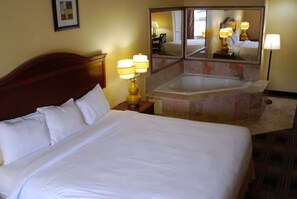 Desk, laptop workspace, iron/ironing board, free WiFi