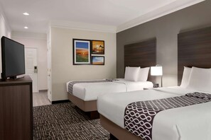 Room, 2 Queen Beds, Non Smoking - La Quinta Inn & Suites by Wyndham I-20 Longview South (Longview)