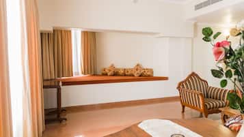 Superior-Zimmer | 1 Schlafzimmer, Zimmersafe, Schreibtisch, VerdunkelungsvorhÀnge