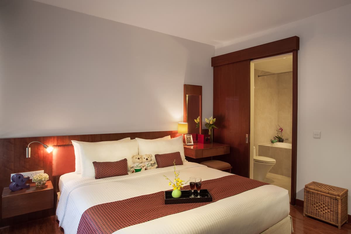 1 bedroom, in-room safe, desk, laptop workspace