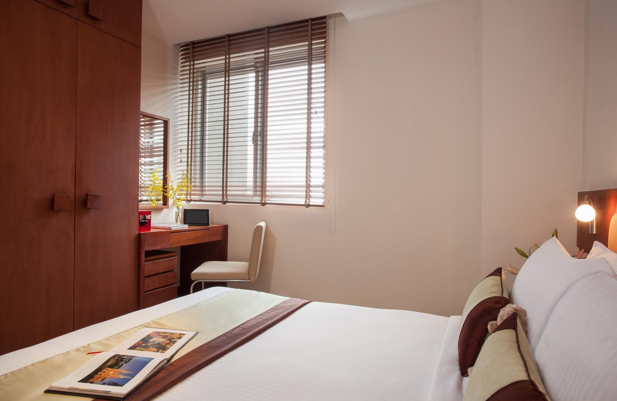 1 bedroom, in-room safe, desk, laptop workspace