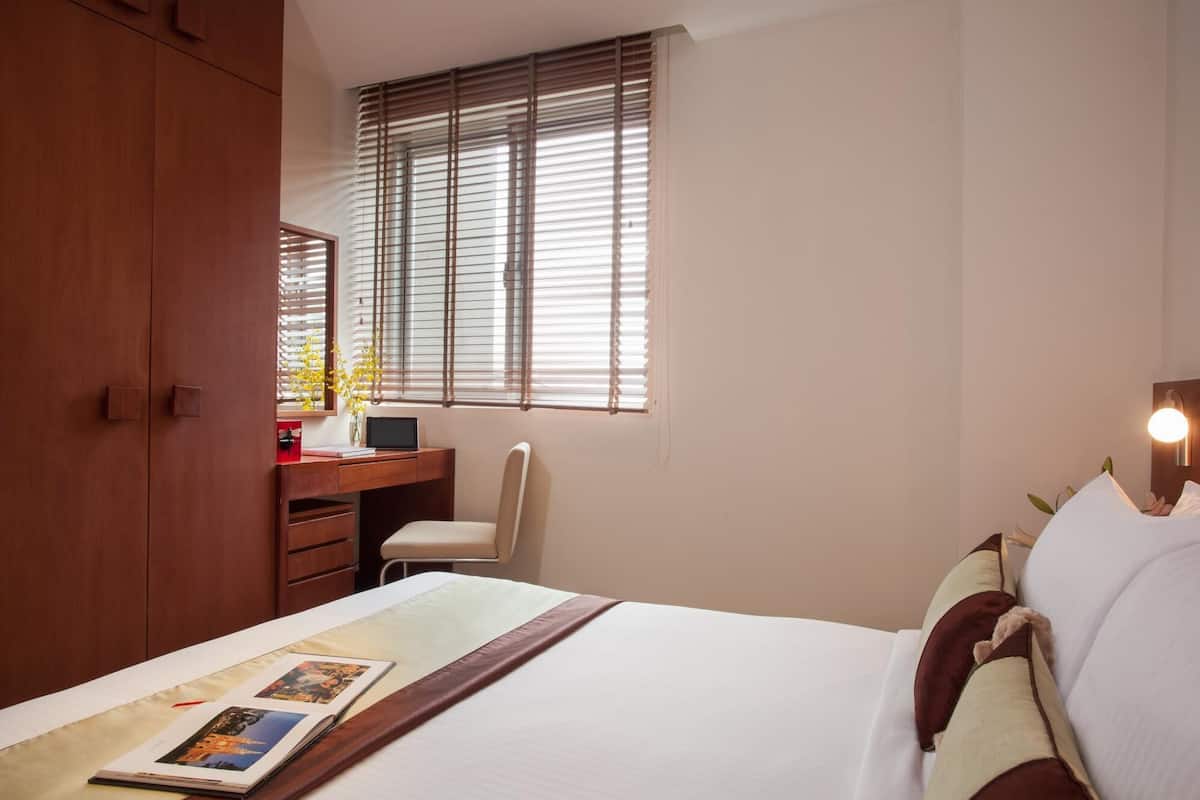 1 bedroom, in-room safe, desk, laptop workspace