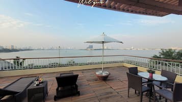 Executive-værelse - 3 soveværelser | Terrasse/gårdhave