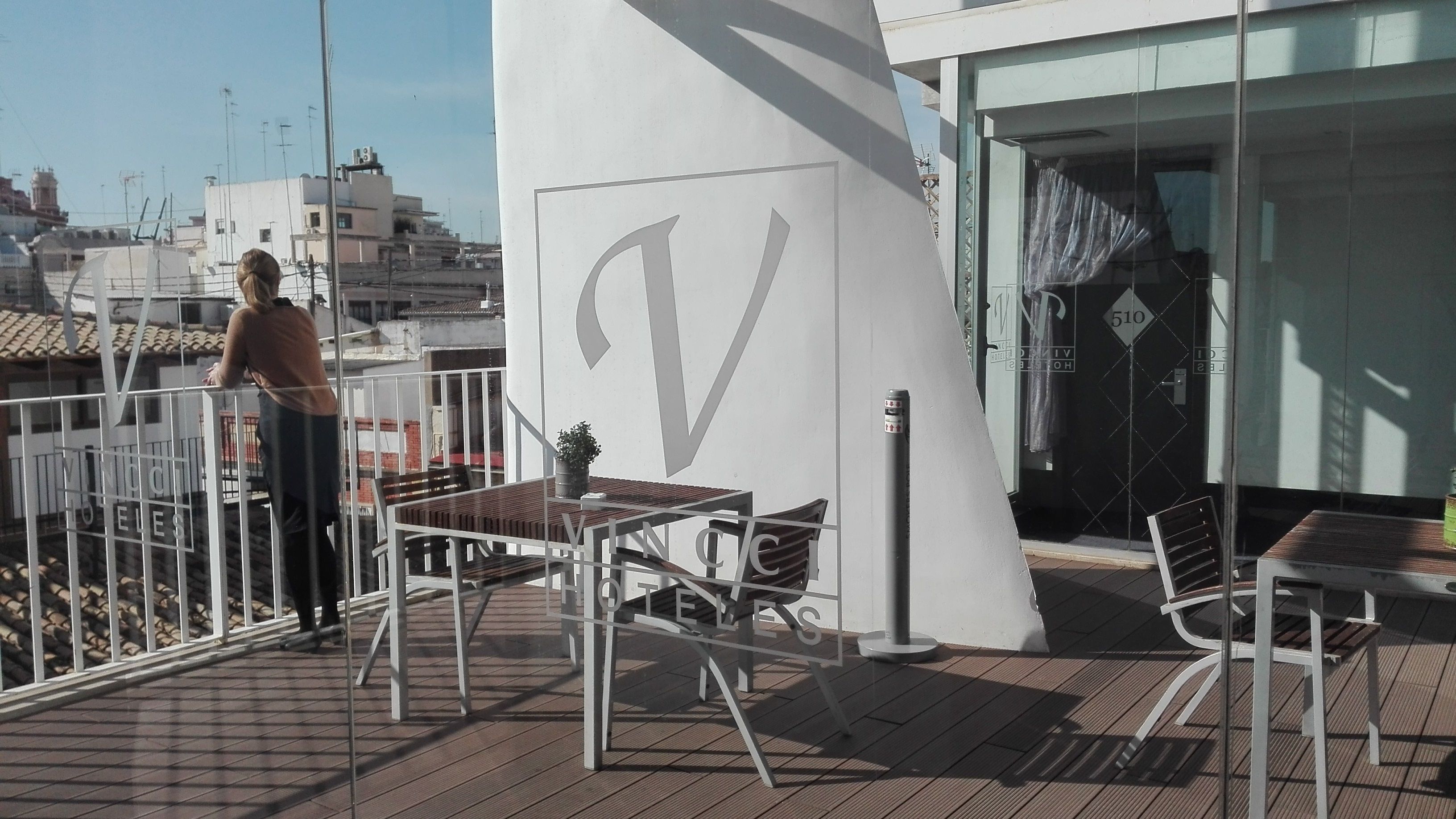 outdoor banquet area