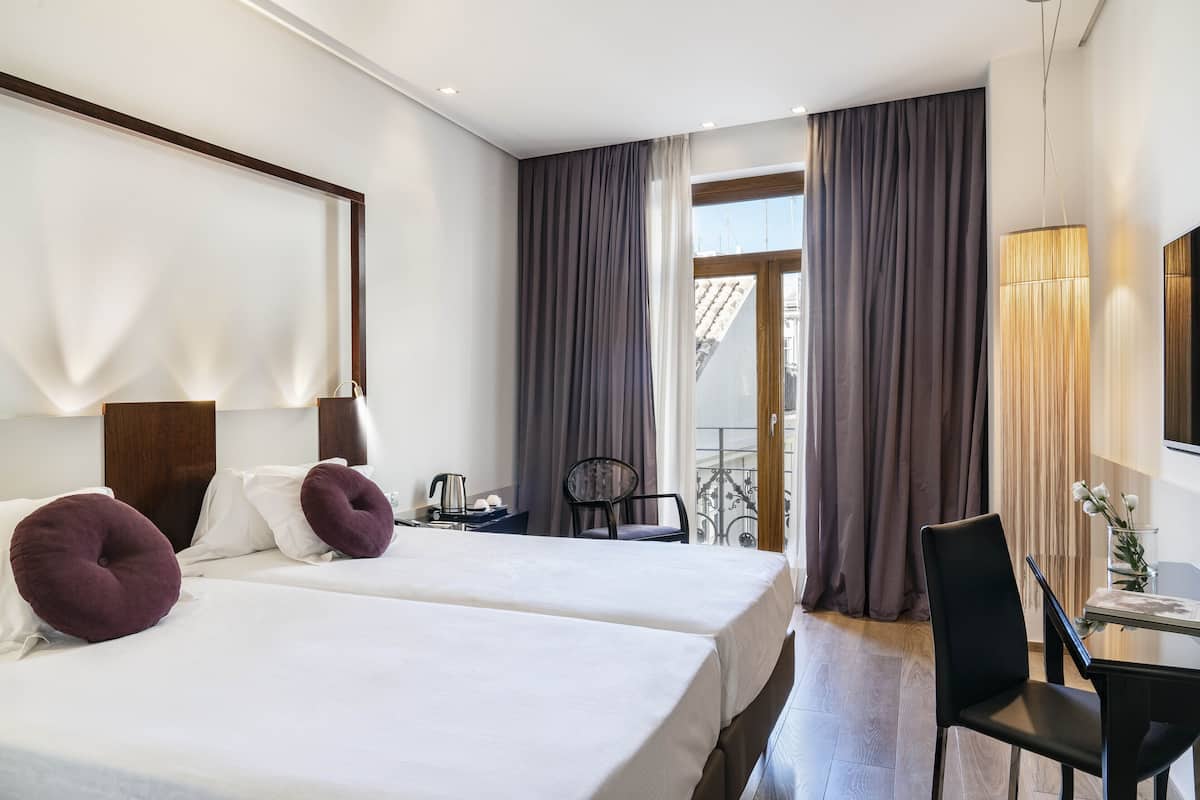 Literie de qualité supérieure, couette en duvet d'oie, minibar