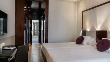 Literie de qualité supérieure, couette en duvet d'oie, minibar