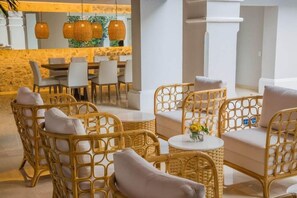 Breakfast, lunch, dinner served; international cuisine 