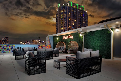 Aloft Nashville West End