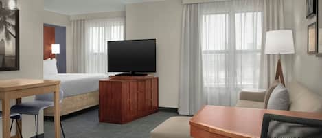 Ropa de cama de alta calidad, colchones con pillow-top y escritorio