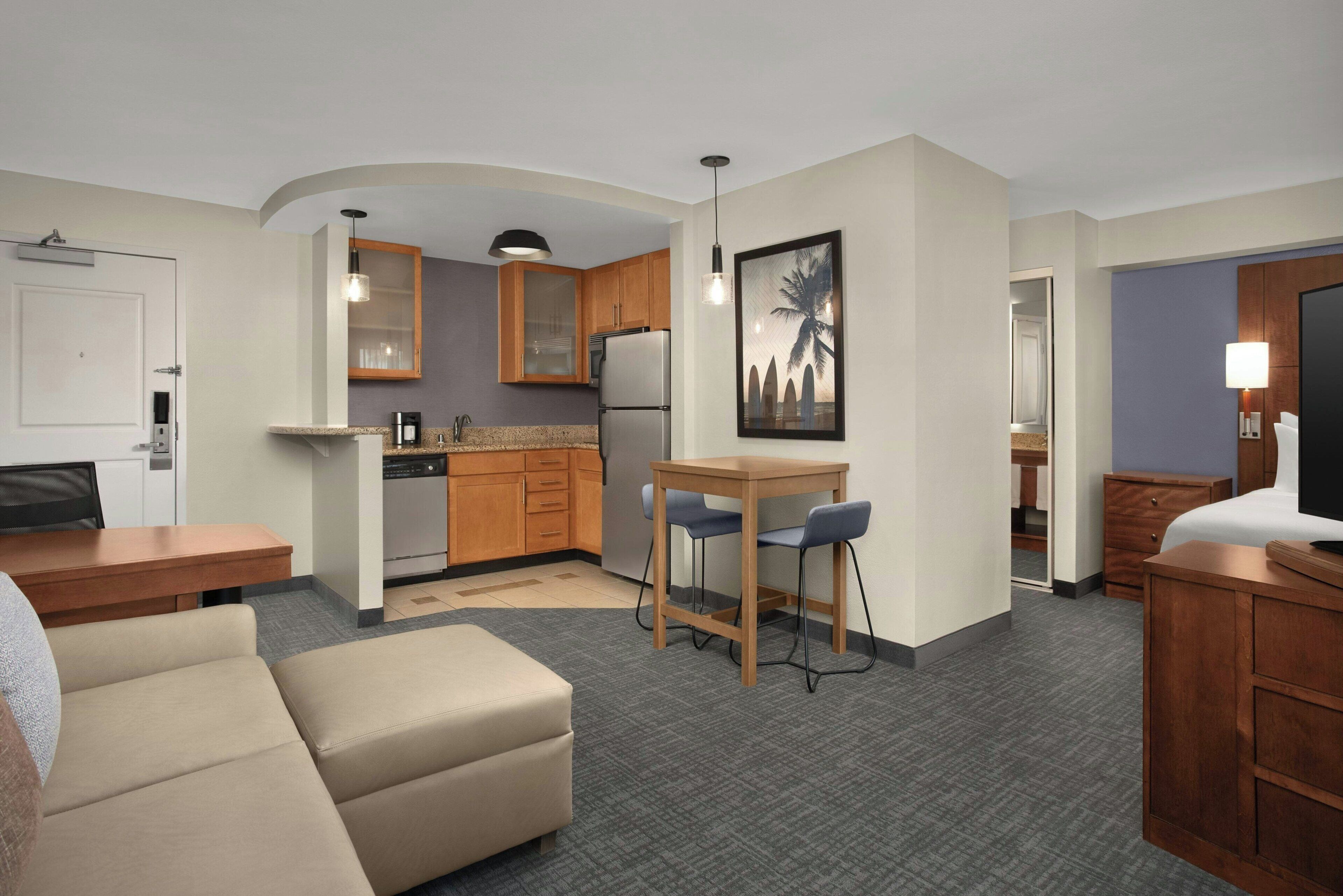 Studio, 1 King Bed with Sofa bed