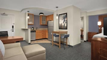 Studio, 1 King Bed with Sofa bed