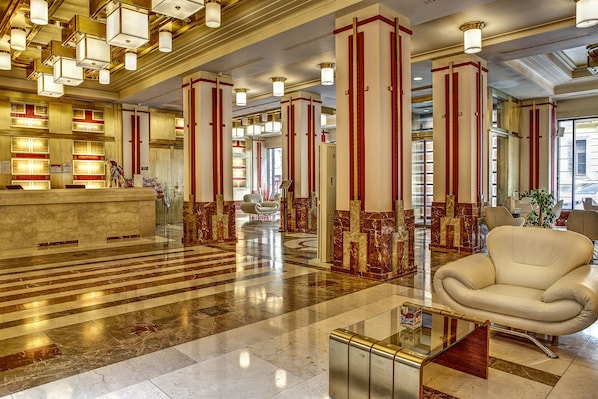 Nội thất lối vào