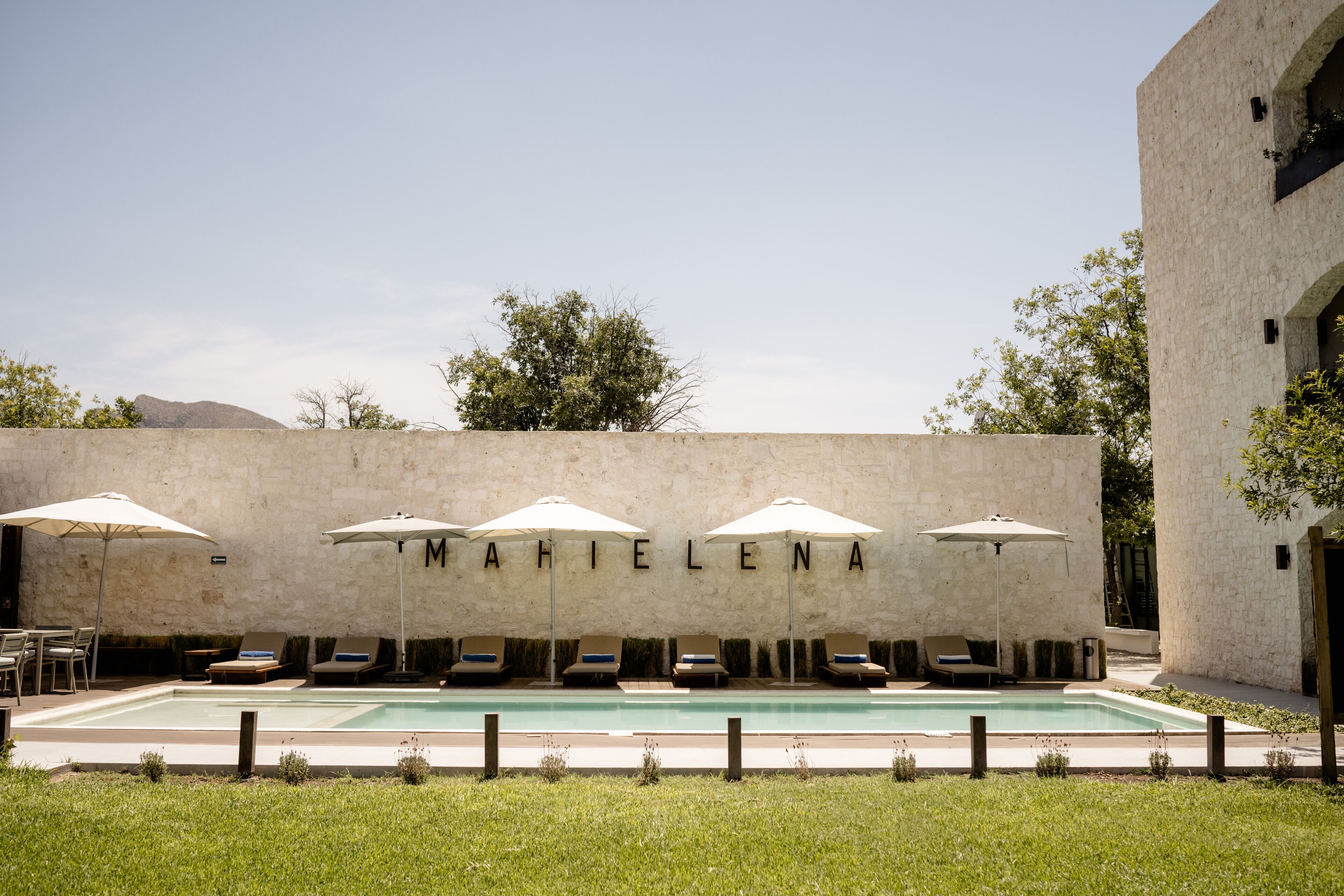 55-inch plasma tv with cable channels, tv